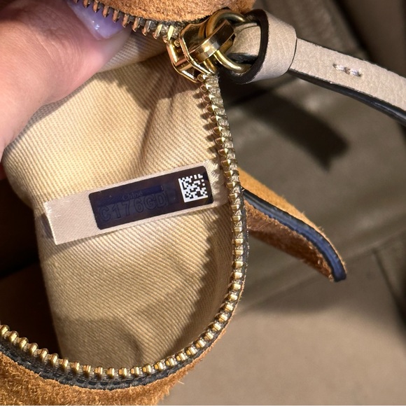 Chloe Smooth Calfskin Medium Milo Shopping Tote Motty Grey - Picture 5 of 16